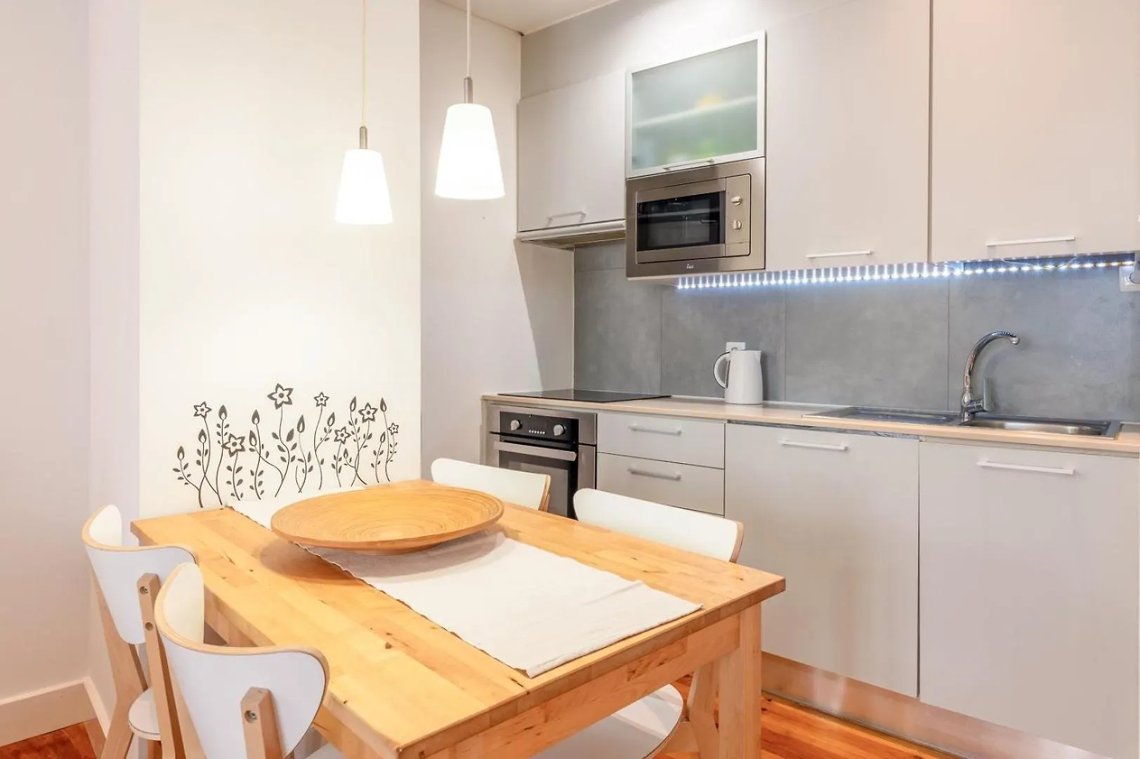 Guestready - Homely Base Near Castle 0*, Lisbon Portugal